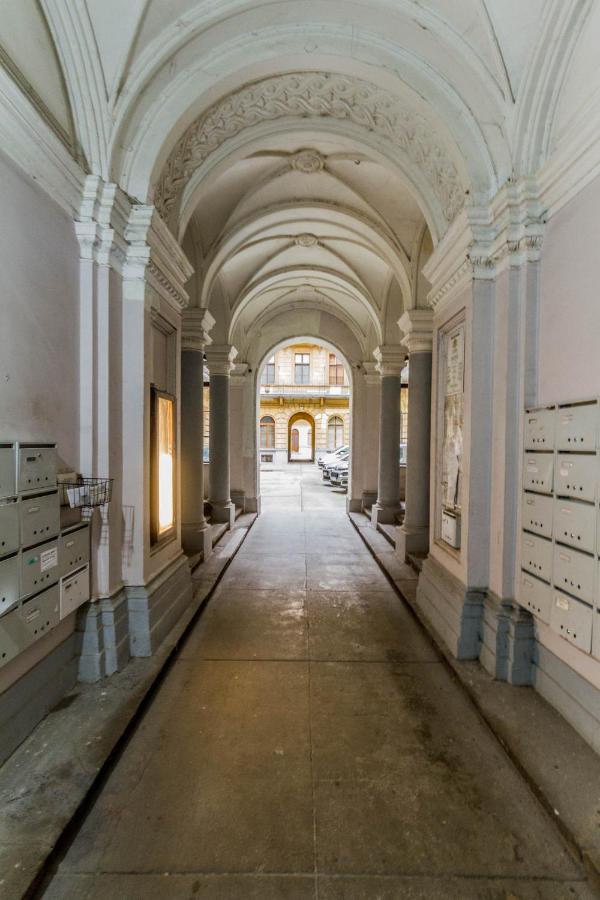 The Museum Living Budapeşte Dış mekan fotoğraf